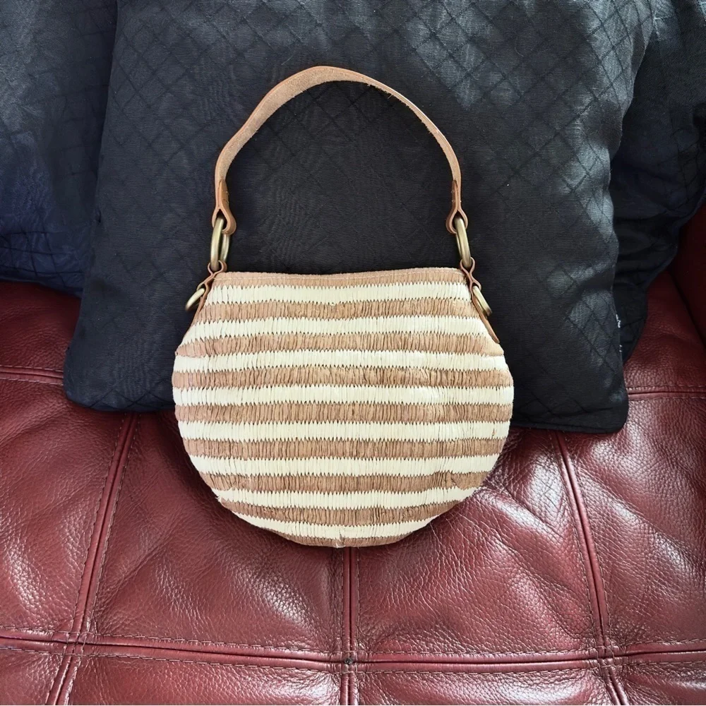 Soludos  Raffia ISLA Crossbody Bag - Picture 2 of 7